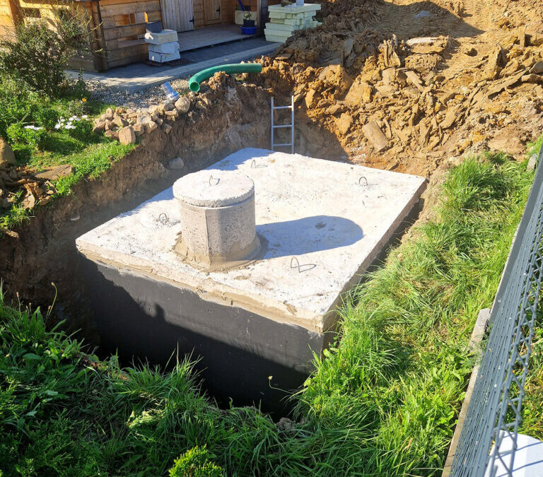 Betónový septik na pozemku – ako si vybrať a na čo nezabudnúť?